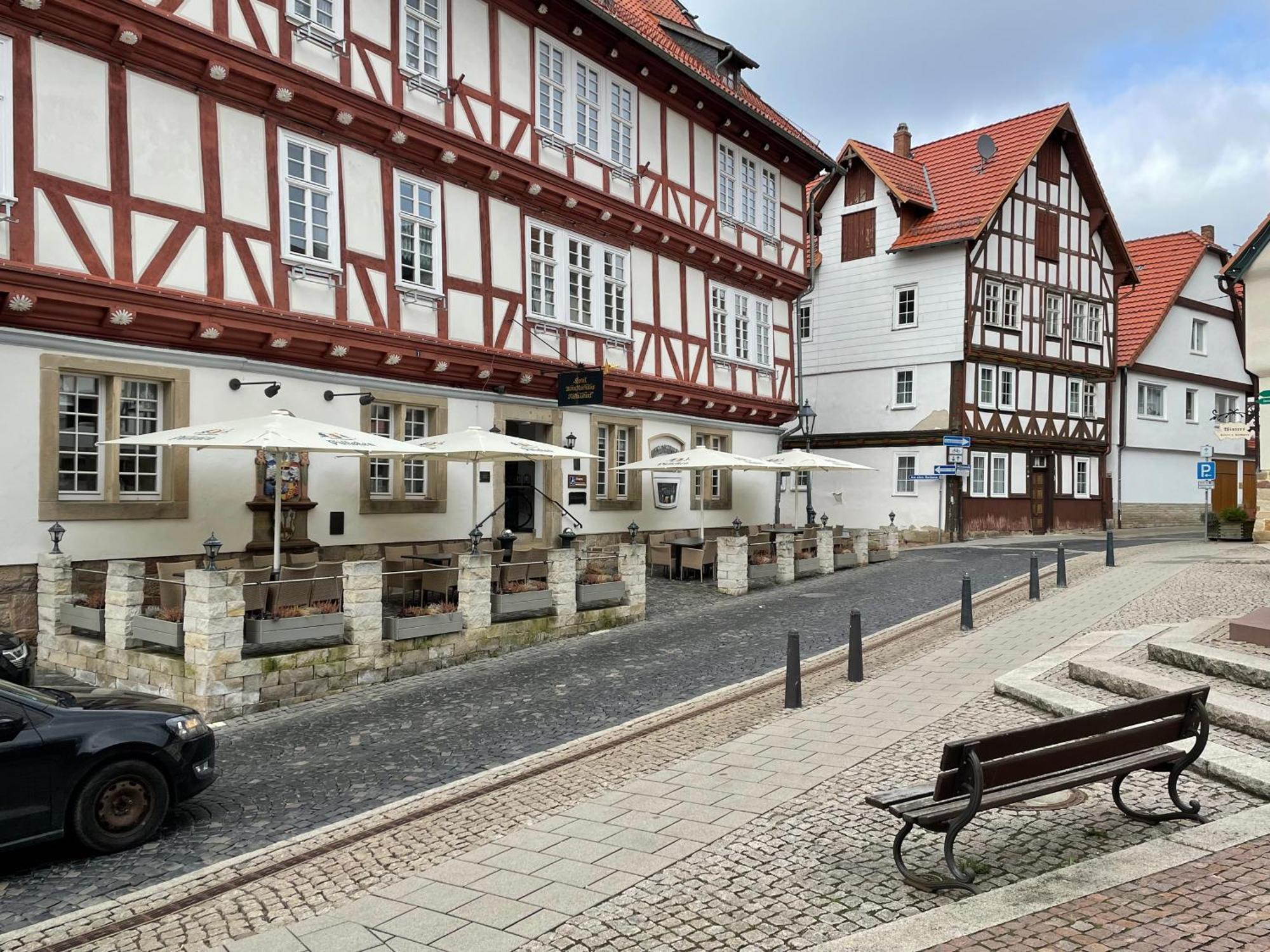 Altes Rathaus Hotel-Restaurant-Cafe Wolfhagen Экстерьер фото